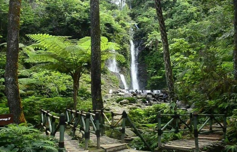 Cilember Waterfall